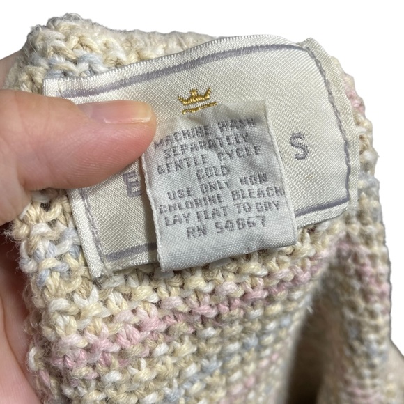 Women's Multicolor Knit Sweater - Picture 11 of 11